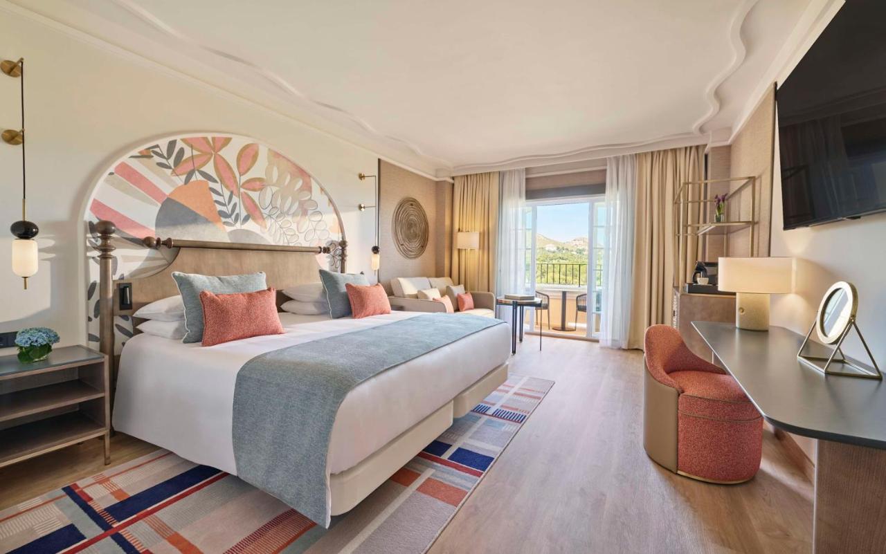 Grand Hyatt Club Golf & Hotel