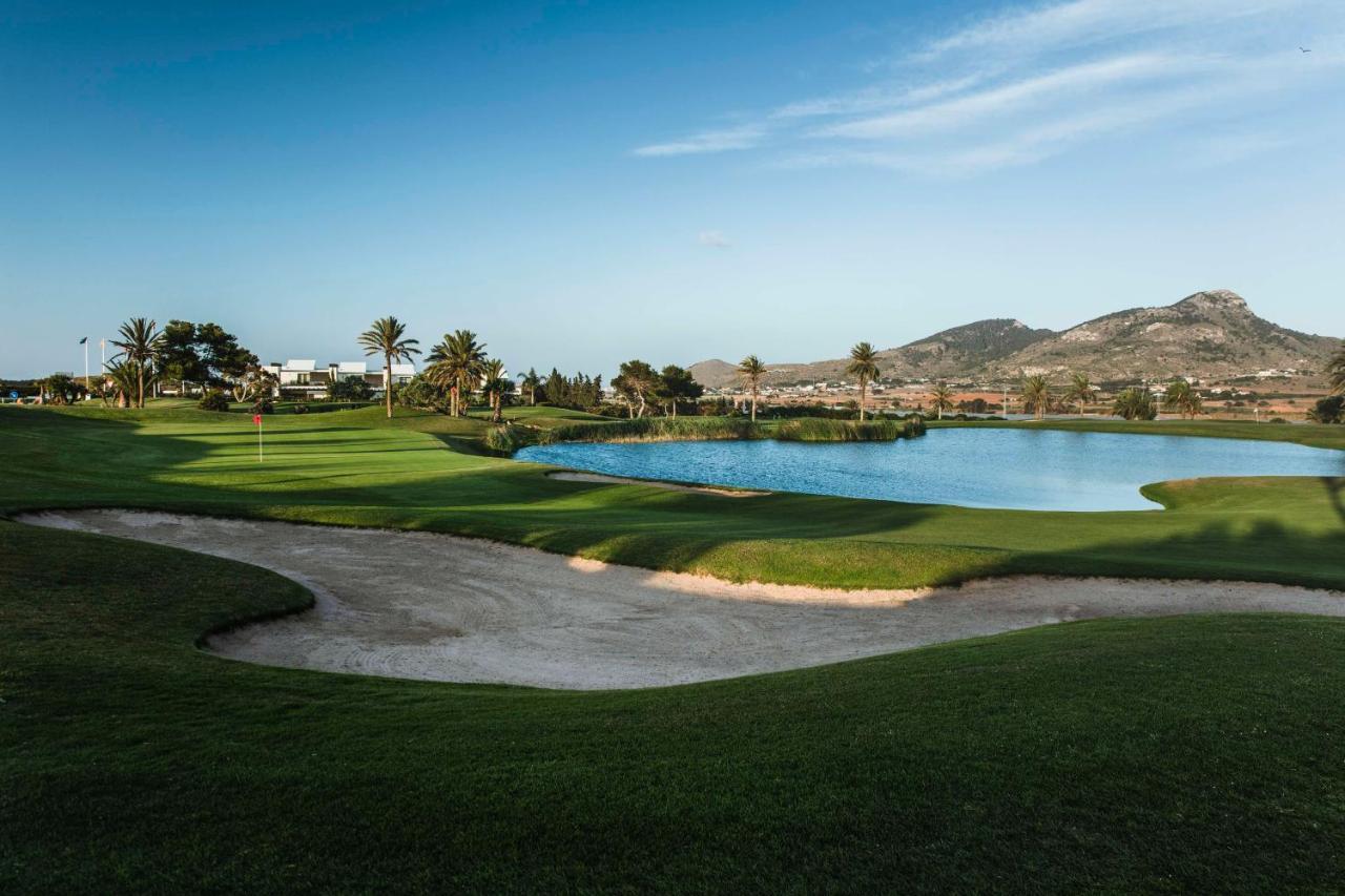 Hotel Grand Hyatt Club Golf & 5*